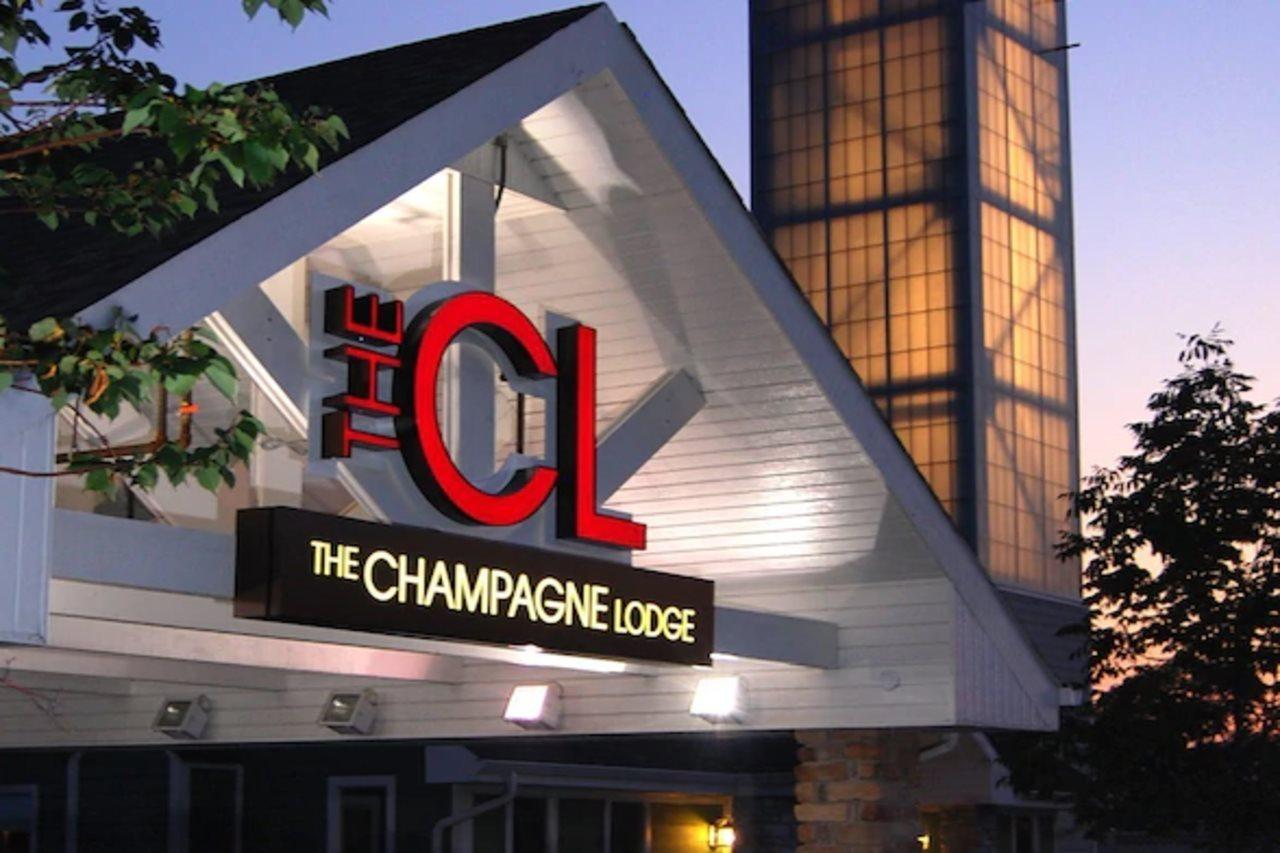 The Champagne Lodge And Luxury Suites Willowbrook Esterno foto